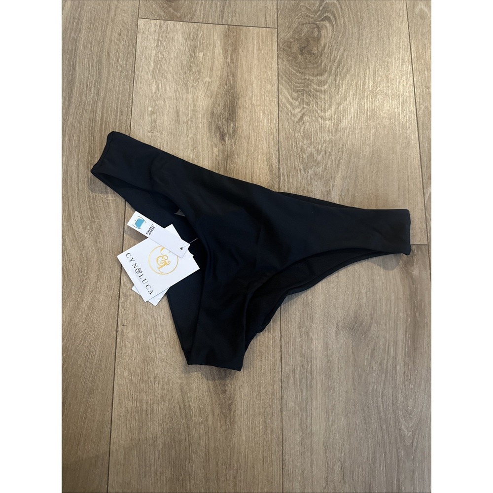 Cyn & Luca Women's XL Bikini Black Swim Bottoms Ruched Rear Sexy Beach NWT